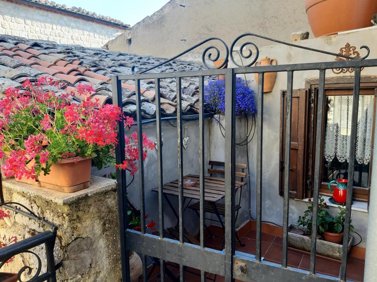 La Casa Del Pittore Di Petralia Petralia Soprana Ngoại thất bức ảnh