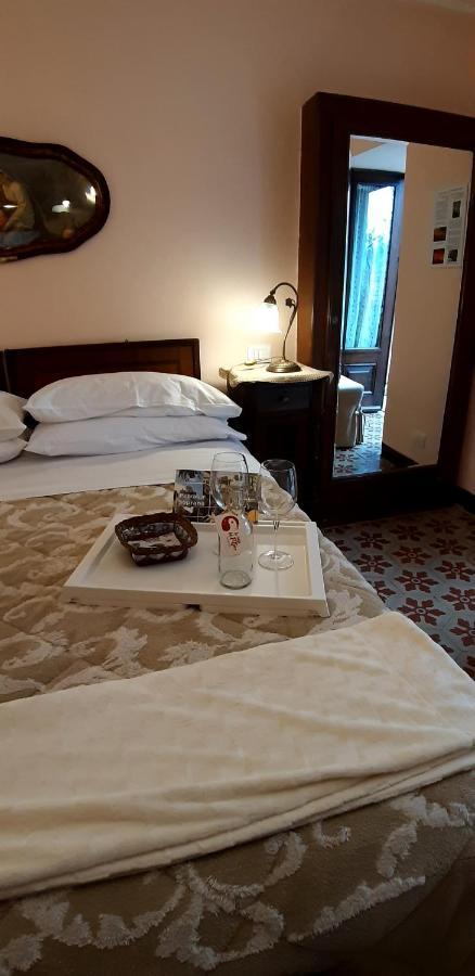 La Casa Del Pittore Di Petralia Petralia Soprana Ngoại thất bức ảnh